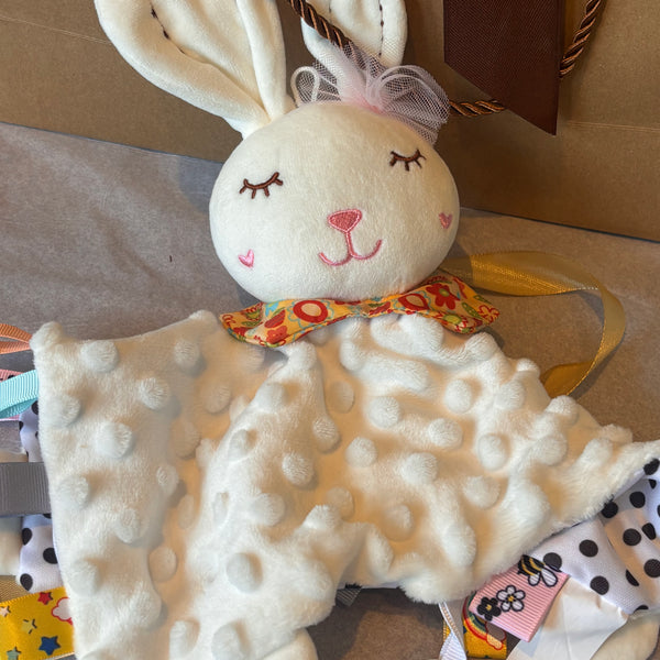 Bunny Comforter and Blanket Set